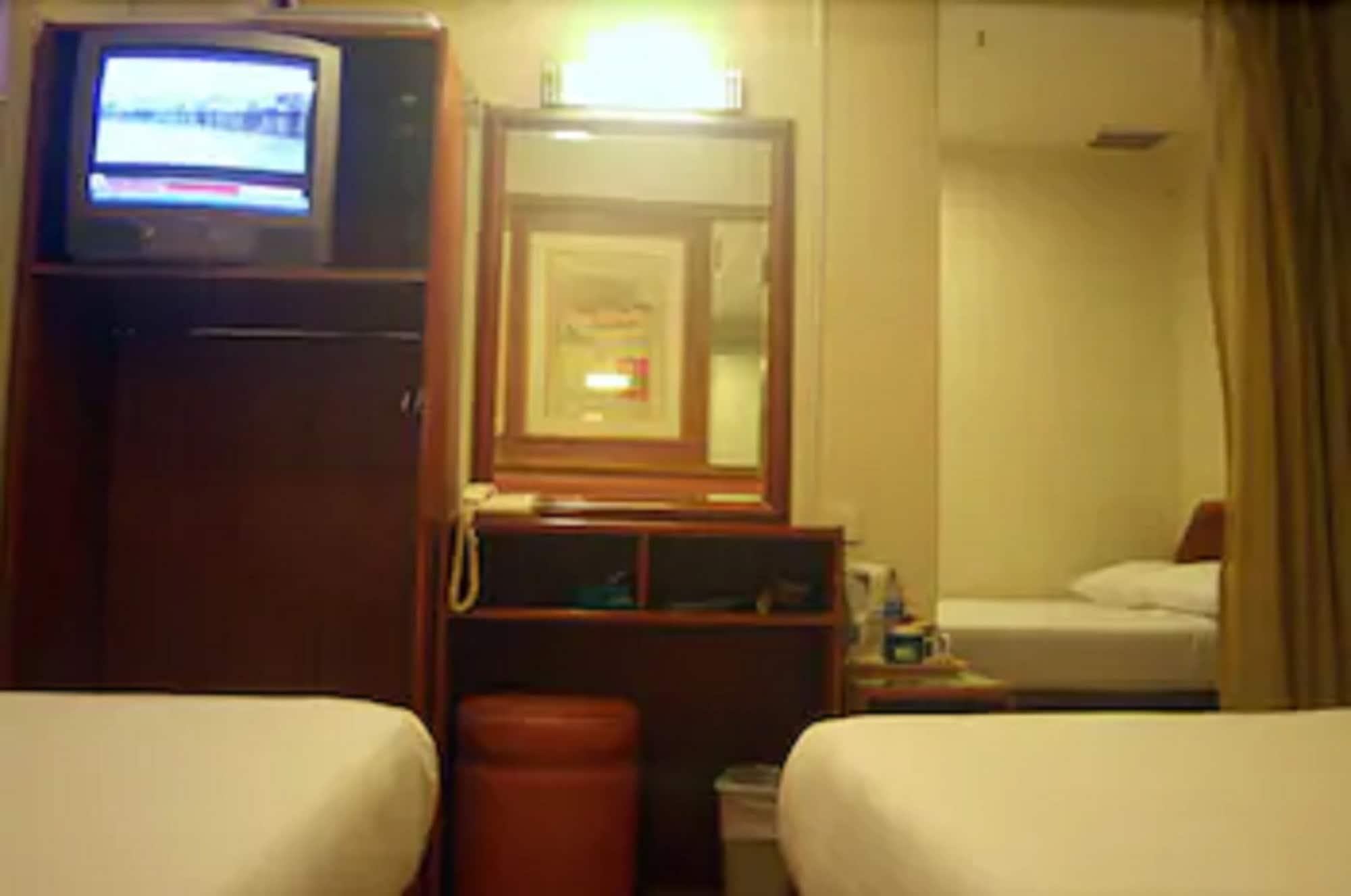 Hotel 81 Geylang Singapore Exterior photo