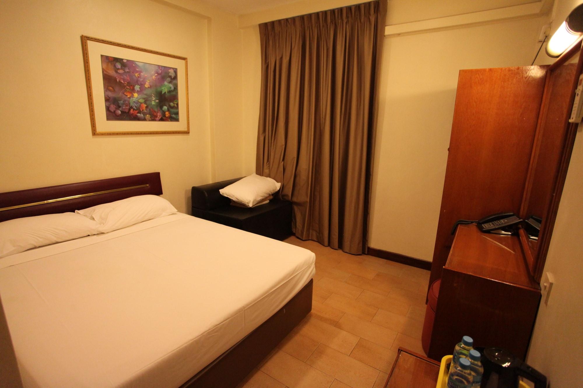 Hotel 81 Geylang Singapore Exterior photo