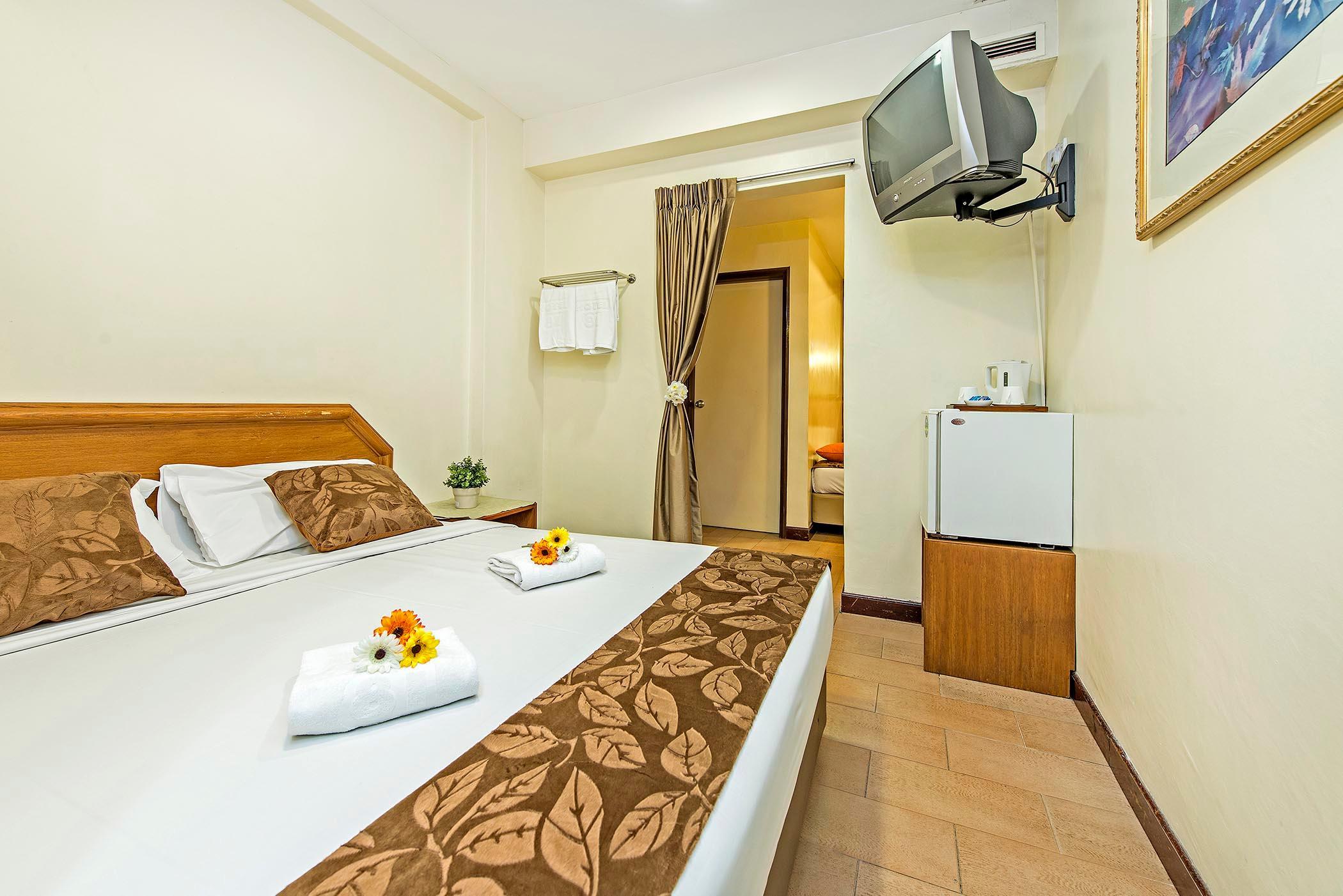 Hotel 81 Geylang Singapore Exterior photo